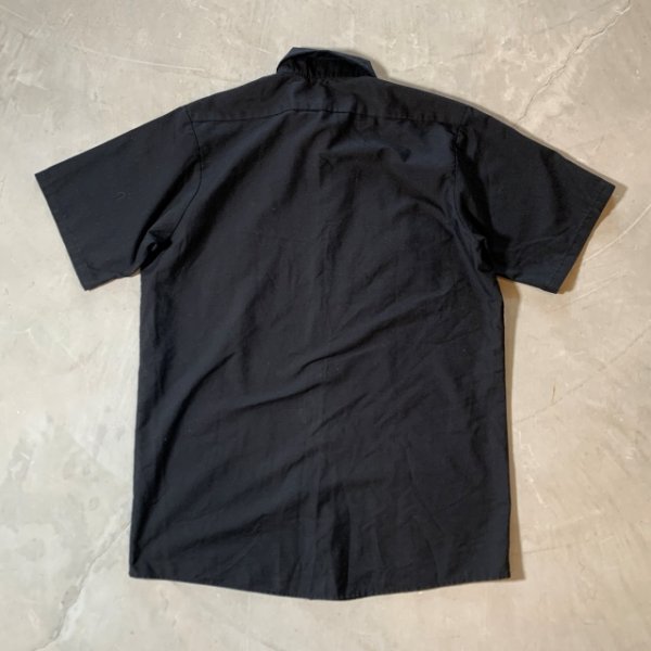 画像2: 【M/L】USA製 RED KAP 半袖ワークシャツ ブラック 黒無地■ビンテージ オールド レトロ アメリカ古着 レッドキャップ 綿ポリ 90s (2)