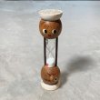 画像1: 【15.2cm】ウッド アワーグラス 砂時計 3分計 木製■ビンテージ アンティーク レトロ アメリカ雑貨 フェイス クッキングタイマー 男女 顔 (1)