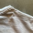 画像9: 【M/L】90s USA製 Hanes ホテル プリントTシャツ 白■ビンテージ オールド アメリカ古着 ヘインズ コットン シングルステッチ アート (9)