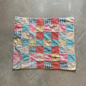 画像: 【46cm×53cm】ハンドメイド パッチワーク 敷物■ビンテージ アンティーク インテリア アメリカ雑貨 ランチョンマット キルト 50s