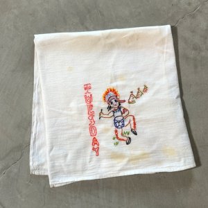 画像: 【65cm×94cm】「TUESDAY」ネイティブアメリカン 刺繍入り フィードサック テーブルナプキン■ビンテージ アンティーク アメリカ雑貨