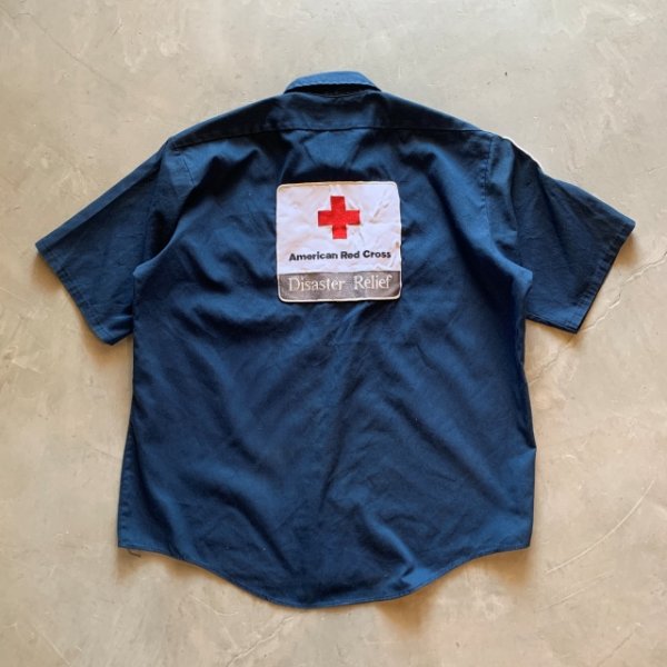 画像2: 【XL】USA製 Wear Guard ワッペン付き 半袖ワークシャツ ネイビー 紺色■ビンテージ オールド アメリカ古着 80s/90s レッドクロス 赤十字 (2)