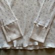 画像4: 【Ladies】UNKNOWN 長袖サーマルシャツ 白青 小花柄■ビンテージ オールド レトロ アメリカ古着 レディース 総柄 ロンT No.8 (4)