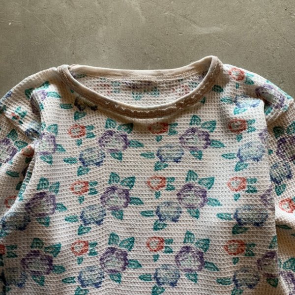 画像2: 【Ladies】UNKNOWN 長袖サーマルシャツ 白ベース 花柄■ビンテージ オールド レトロ アメリカ古着 レディース 総柄 ロンT No.6 (2)