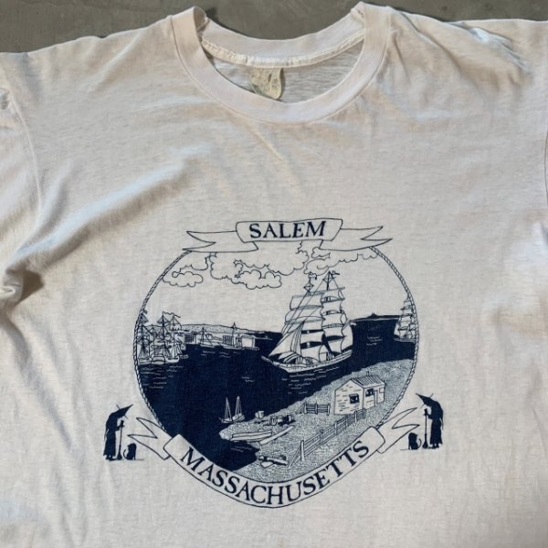 画像2: 【L】80s USA製 マサチューセッツ州 SALEM 魔女と船 プリントTシャツ 白■ビンテージ オールド アメリカ古着 コットン マリン セーラー (2)