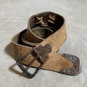 画像: 【W36〜W44】UNKNOWN ハンドメイドバックル付き レザーベルト 茶色■ビンテージ アンティーク オールド アメリカ古着 手彫り