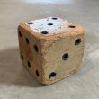 画像1: 【11.5cm】UNKNOWN ハンドメイド ウッド ダイス サイコロ オブジェ■ビンテージ アンティーク レトロ アメリカ雑貨 木製 フォークアート (1)