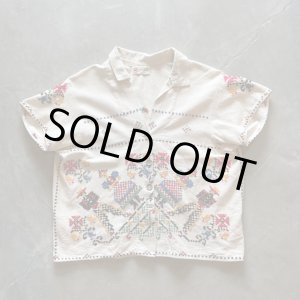 画像: 【Ladies】ハンドメイド 刺繍 半袖シャツ 白■ビンテージ レトロ アメリカ古着 レディース エスニック クロスステッチ ボヘミアン