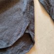 画像4: 【M/L】GAP マチ付き 片ポケ 長袖シャツ グレー 無地■アメリカ古着 ギャップ ライトネルシャツ (4)