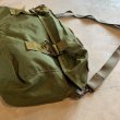 画像3: 【31cm×42cm】UNKNOWN ナイロン ミリタリー ショルダーバッグ オリーブ■ビンテージ オールド アメリカ古着 米軍 メディカル (3)