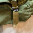 画像9: 【31cm×42cm】UNKNOWN ナイロン ミリタリー ショルダーバッグ オリーブ■ビンテージ オールド アメリカ古着 米軍 メディカル (9)