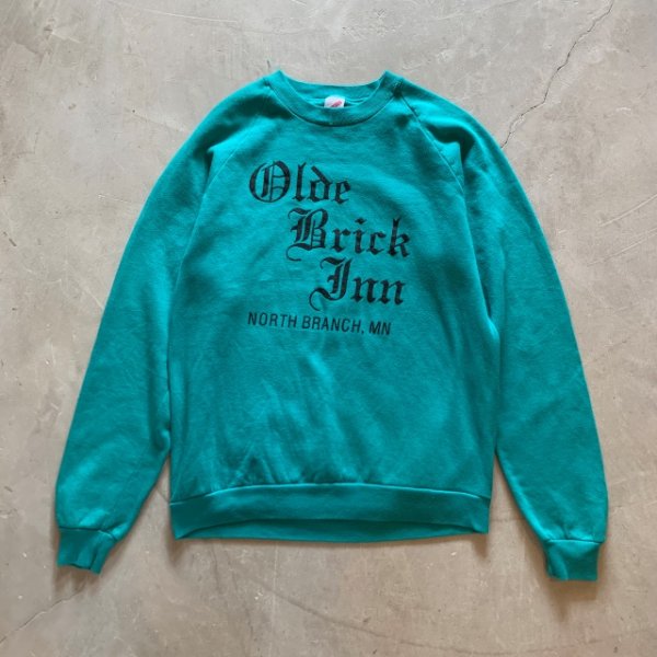 画像1: 【M/L】80s-90s USA製 JERZEES プリントスウェット グリーン 青緑■ビンテージ オールド アメリカ古着 トレーナー オールドイングリッシュ (1)