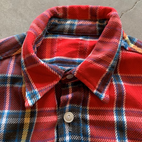 画像2: 【XL】ボロ 70s-80s UNKNOWN ヘビーネルシャツ 赤チェック■ビンテージ オールド レトロ アメリカ古着 ビッグサイズ USA製 (2)