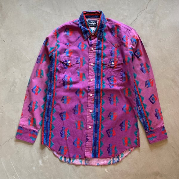 画像1: 【M】メキシコ製 Wrangler ネイティブ柄 プリント 長袖シャツ 総柄 紫■ビンテージ オールド レトロ アメリカ古着 ラングラー 90s-2000s (1)