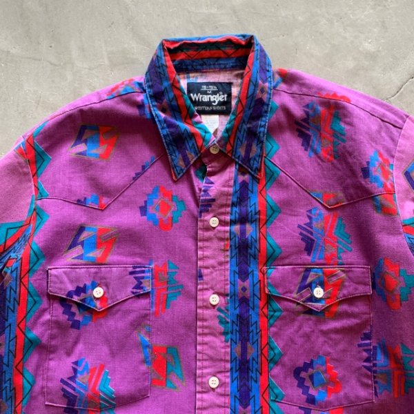 画像2: 【M】メキシコ製 Wrangler ネイティブ柄 プリント 長袖シャツ 総柄 紫■ビンテージ オールド レトロ アメリカ古着 ラングラー 90s-2000s (2)