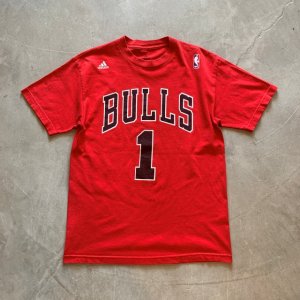 画像: 【M】adidas シカゴブルズ ダリック・ローズ プリントTシャツ 赤■アメリカ古着 NBA バスケットボール