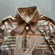 画像5: 【S/M】ボロ 70s CAFE DE ELORE 長袖ポリエステルシャツ ピクチャー柄 総柄■ビンテージ オールド レトロ アメリカ古着 ポリシャツ アート (5)