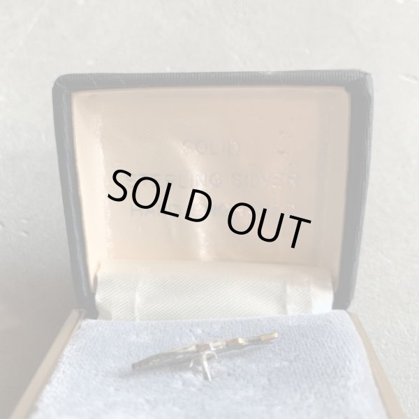 画像2: 【2.2cm】SID BELL ORIGINALS シルバー ブラックバス ピンズ ■ビンテージ アンティーク アート アクセサリー ハンドメイド 手彫り (2)