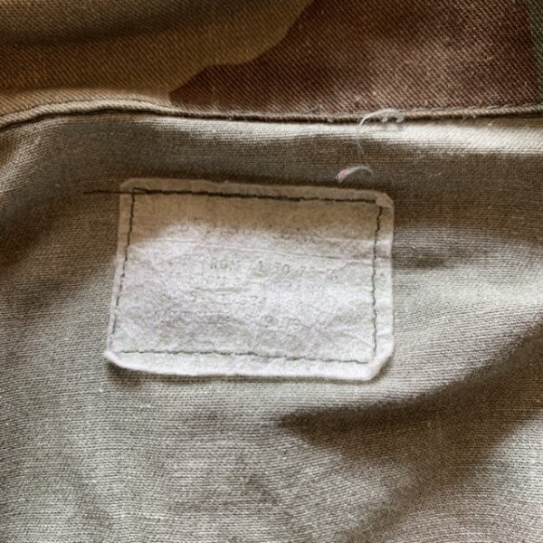 画像6: 【L】ウッドランドカモ コンバットジャケット 迷彩■ビンテージ オールド アメリカ古着 ミリタリー サバゲー 米軍実物 90s ワッペン付き (6)