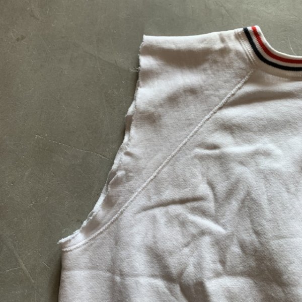 画像8: 【L】70s Champion 染み込みプリント カットオフスウェット 白■ビンテージ オールド アメリカ古着 チャンピオン バータグ トレーナー (8)