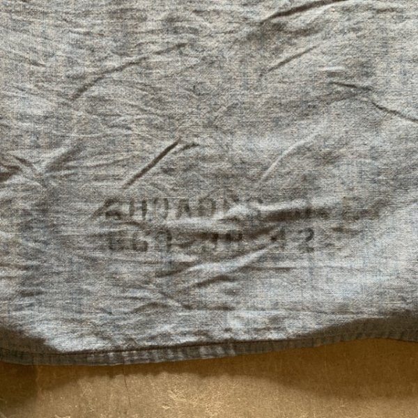 画像10: 【M/L】60s USN オールコットン 耳付き 長袖シャンブレーシャツ■ビンテージ オールド アメリカ古着 ミリタリー ボックス ステンシル (10)