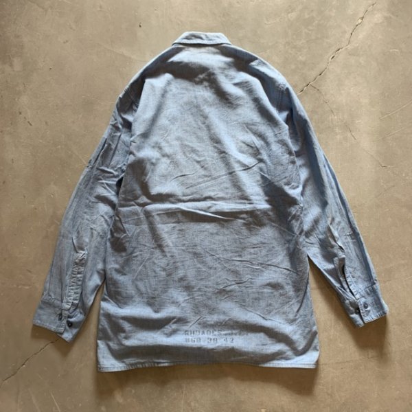 画像9: 【M/L】60s USN オールコットン 耳付き 長袖シャンブレーシャツ■ビンテージ オールド アメリカ古着 ミリタリー ボックス ステンシル (9)