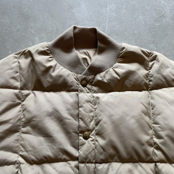 画像2: 【L】80s-90s WALLS ナイロン キルティング ダウンジャケット ベージュ■ビンテージ オールド アメリカ古着 MA-1タイプ 首リブ (2)