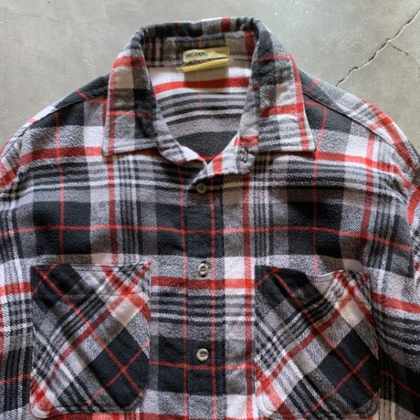 画像2: 【XL】90s BIGMAC/ST JOHN'S BAY 長袖ヘビーネルシャツ 白黒赤チェック■ビンテージ オールド レトロ アメリカ古着 ビッグマック (2)