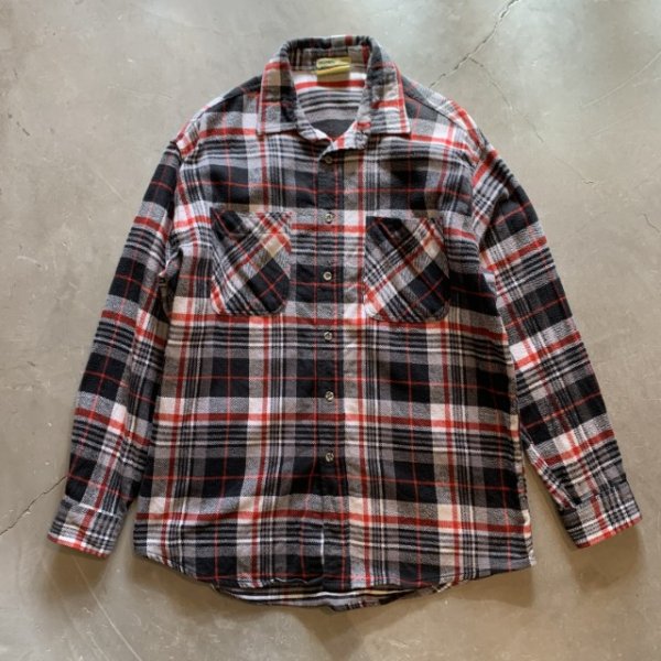 画像1: 【XL】90s BIGMAC/ST JOHN'S BAY 長袖ヘビーネルシャツ 白黒赤チェック■ビンテージ オールド レトロ アメリカ古着 ビッグマック (1)