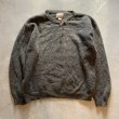 画像1: 【XL】USA製 Woolrich ヘンリーネック ウールセーター ニット ダークグレー■ビンテージ オールド アメリカ古着 90s ウールリッチ (1)